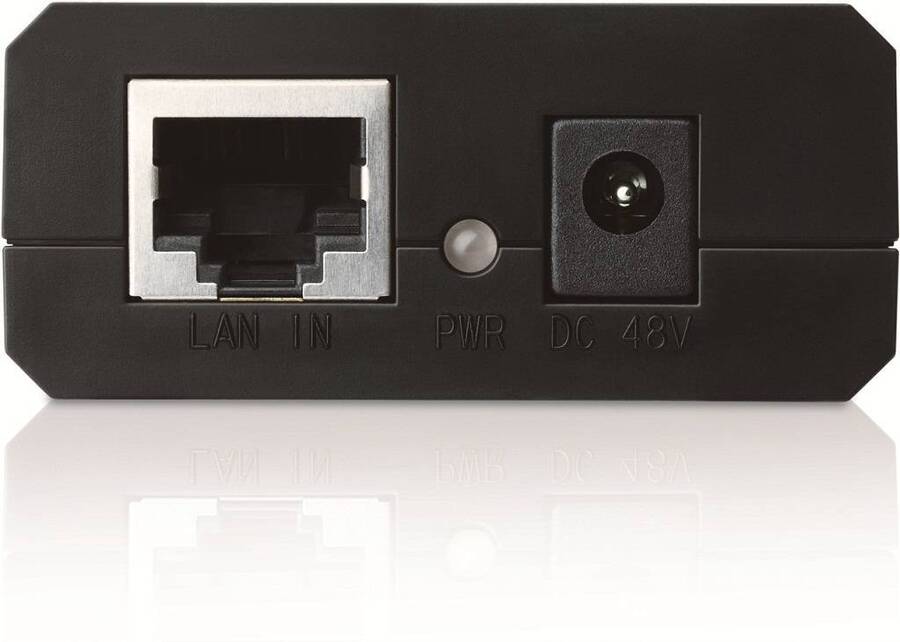 TP-Link TL-PoE150S Инжектор PoE, 1 гигабитный порт PoE, 1 гигабитный порт без PoE, пластиковый корпус